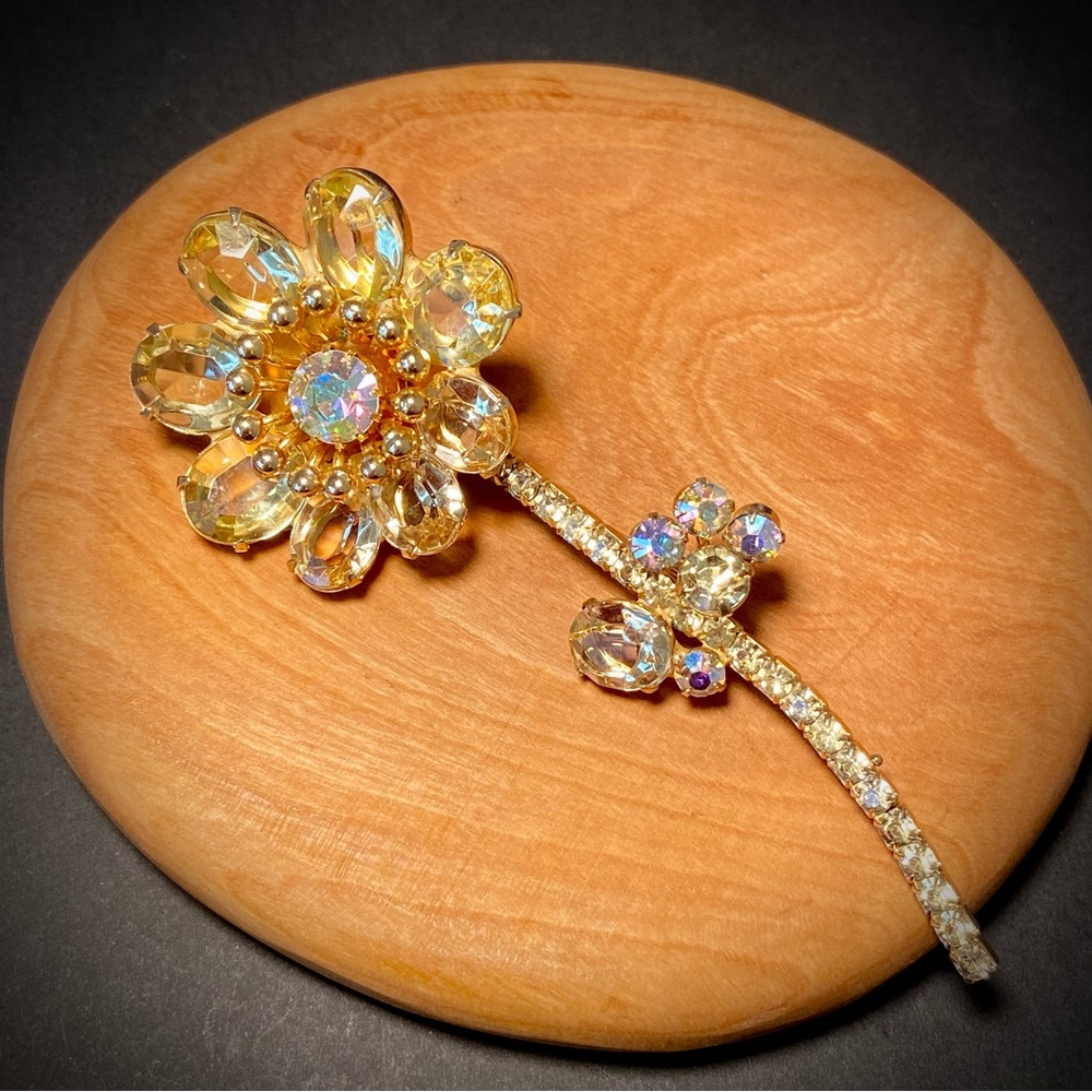 Vintage pale yellow AB rhinestone flower brooch